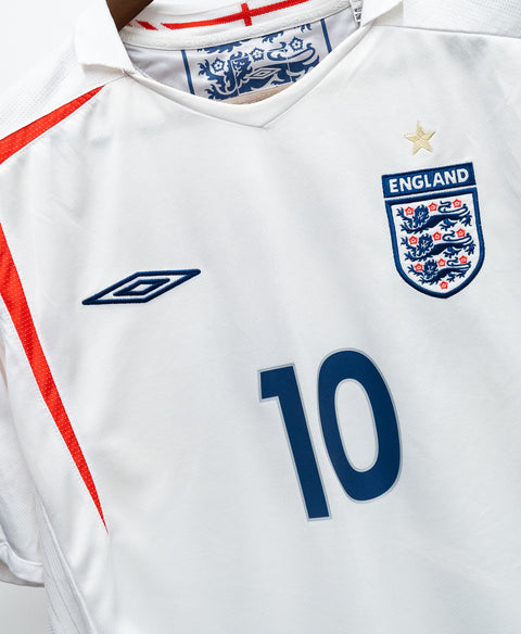 England 2006 Owen Home Kit (L)