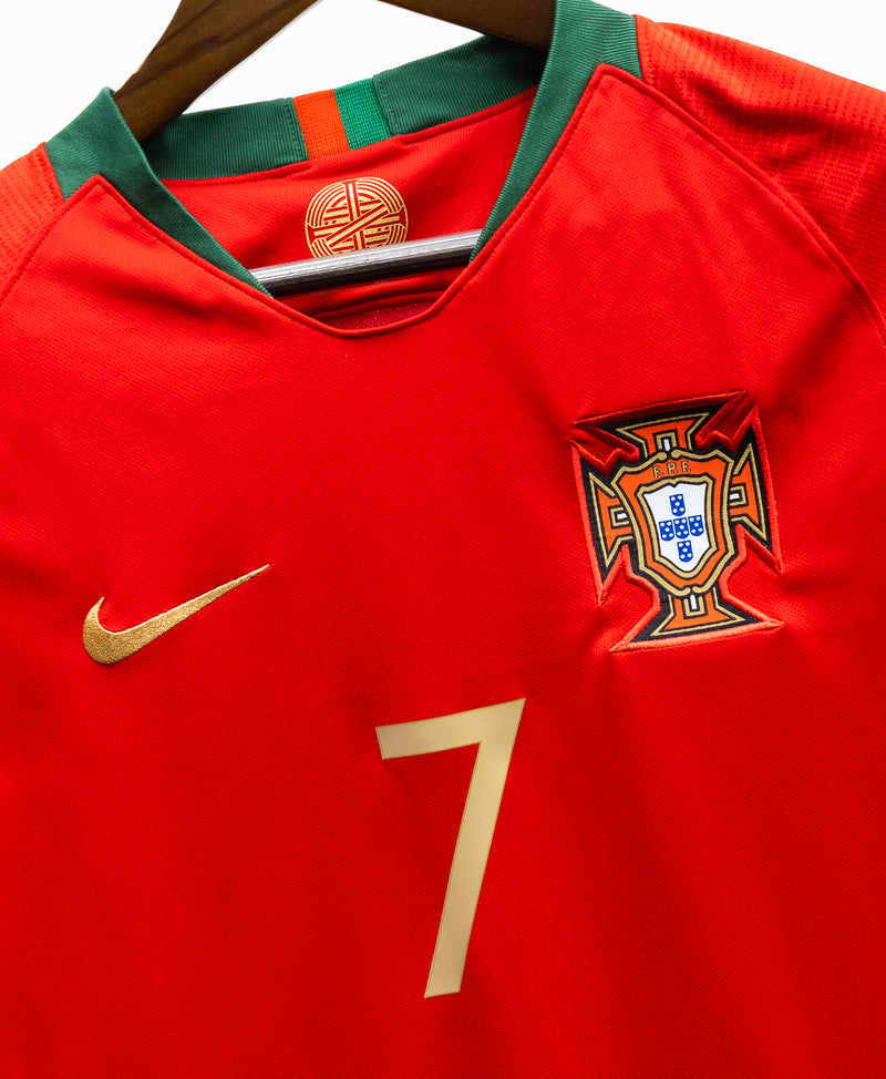 Portugal 2018 Ronaldo Home Kit (S)