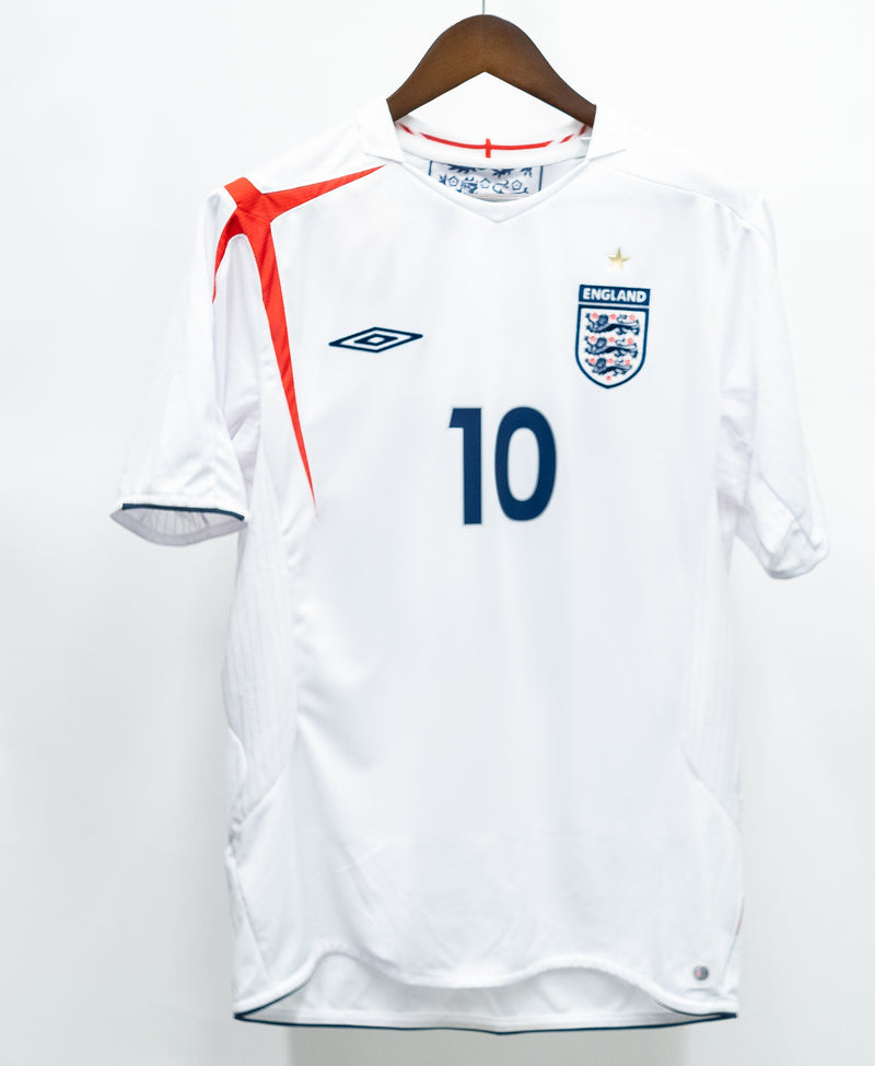 England 2006 Owen Home Kit (L)