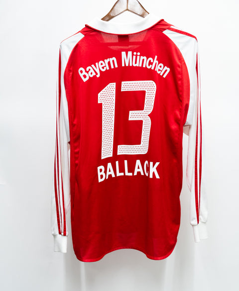 Bayern Munchen 2003-04 Ballack Long Sleeve Home Kit (XL)