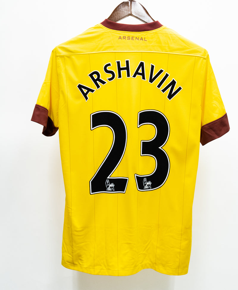 Arsenal 2010-11 Arshavin Away Kit (M)