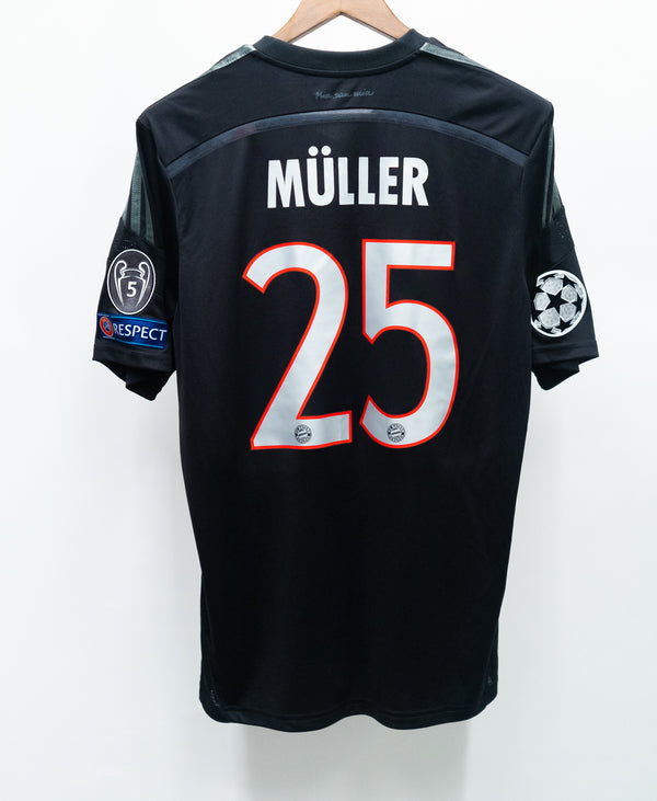 Bayern Munchen 2014-15 Muller Third Kit (L)