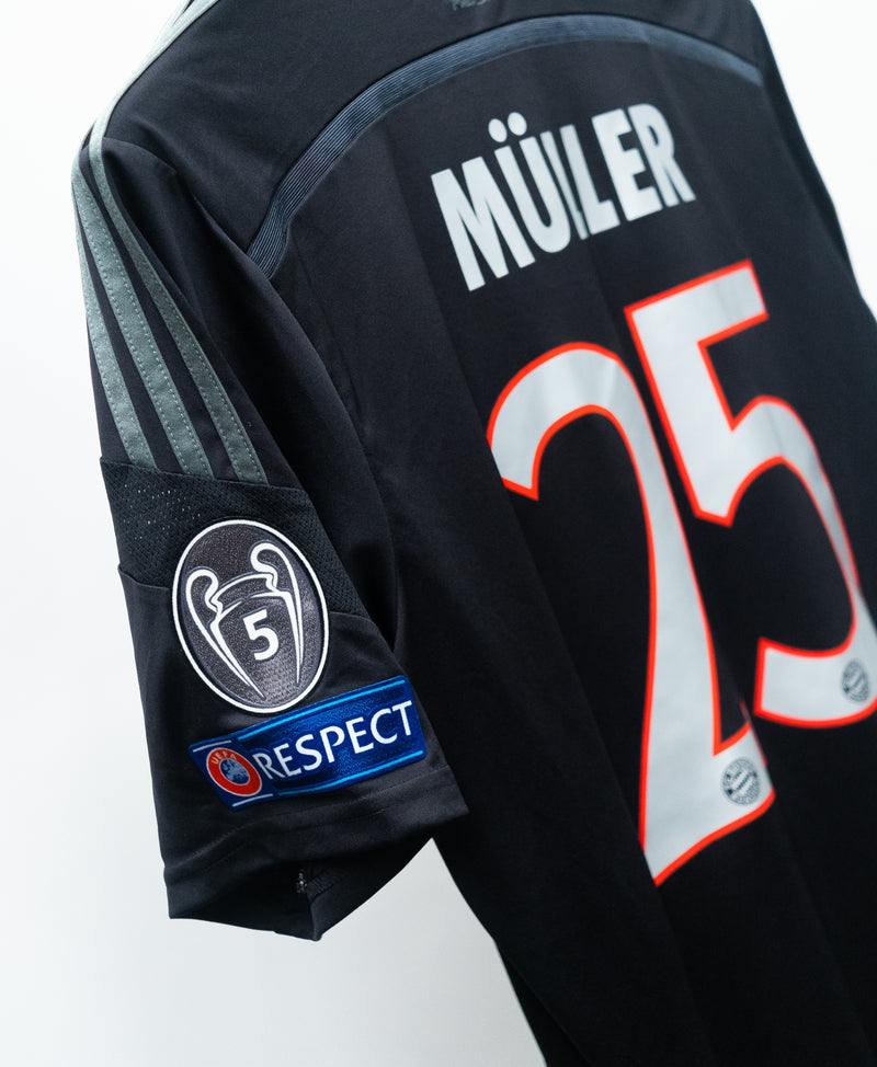 Bayern Munchen 2014-15 Muller Third Kit (L)