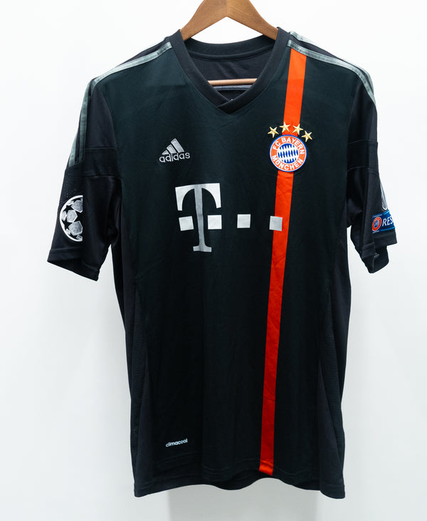 Bayern Munchen 2014-15 Muller Third Kit (L)