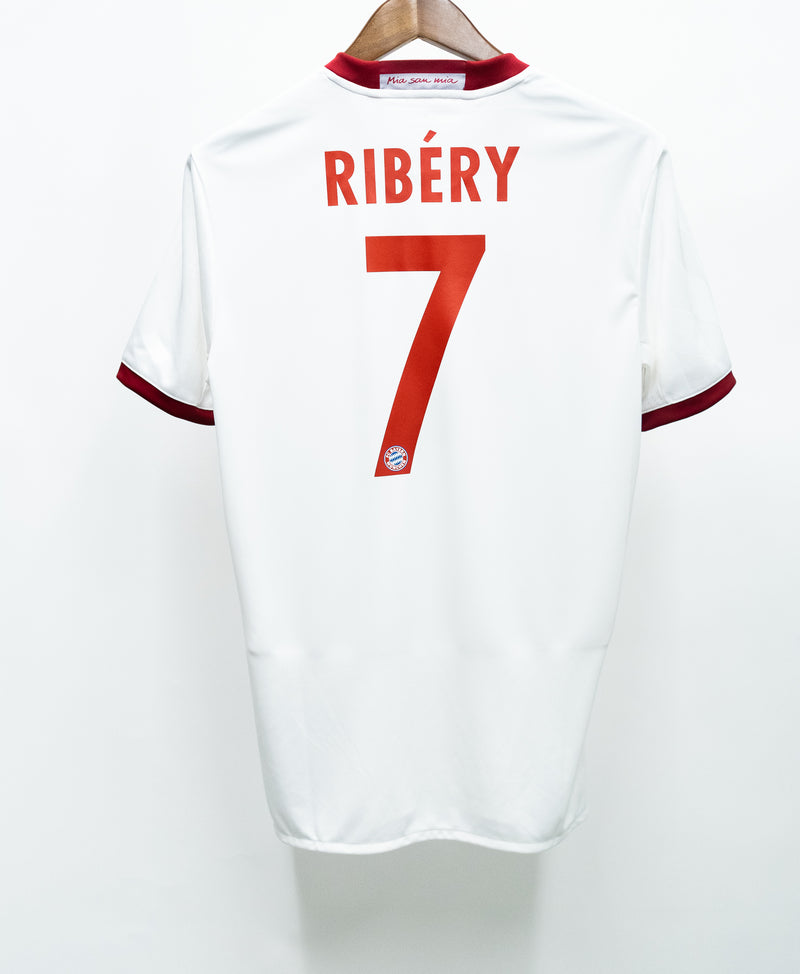 Bayern Munich 2016-17 Ribery Third Kit (M)