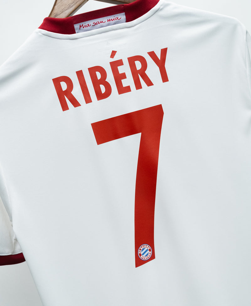 Bayern Munich 2016-17 Ribery Third Kit (M)