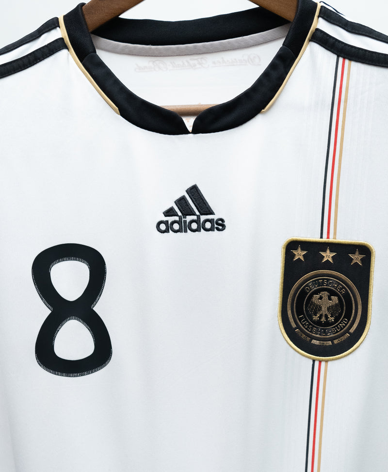 Germany 2010 Ozil Home Kit (M)