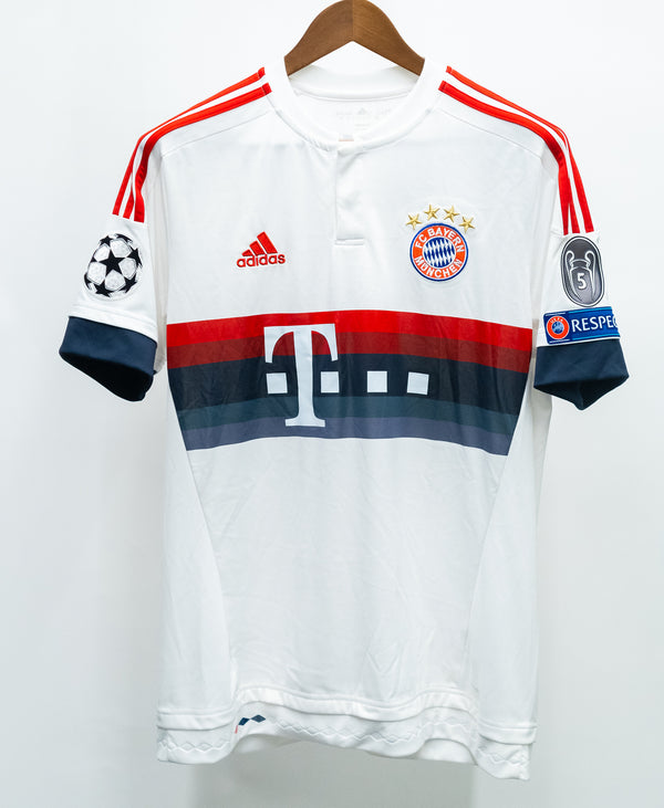 Bayern Munchen 2015-16 Ribery Away Kit (L)