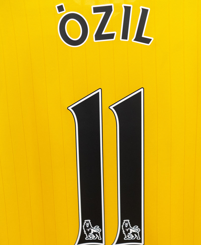 Arsenal 2016-17 Ozil Away Kit (M)