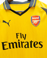 Arsenal 2016-17 Ozil Away Kit (M)