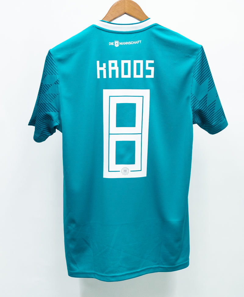 Germany 2018 Kroos Away Kit (M)