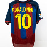 Barcelona 2003-04 Ronaldinho Home Kit (L)