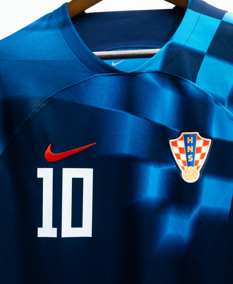 Croatia 2022 Modric Away Kit W/ Tags (L)