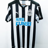 Newcastle United 2017-18 Ritchie Home Kit (L)