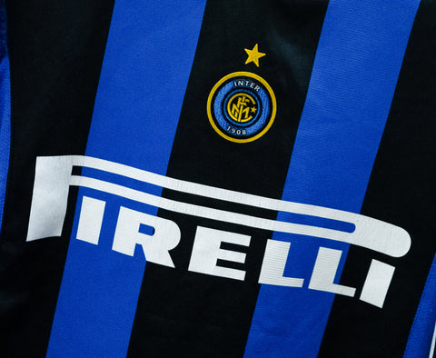 Inter Milan 2004-05 Veron Home Kit (M)