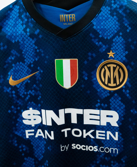 Inter Milan 2021-22 Lautaro Home Kit (M)