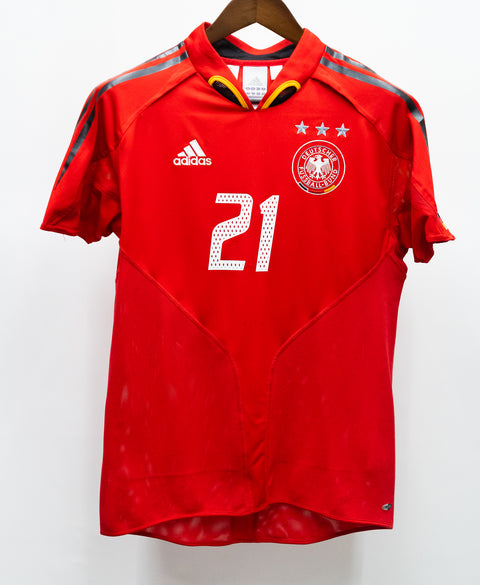 Germany 2004 Lahm Third Kit (YXL)