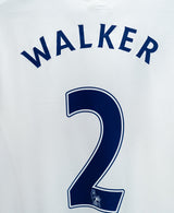 Tottenham Hotspur 2015-16 Walker Home Kit (L)