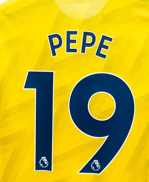 Arsenal 2019-20 Pepe Away Kit (S)