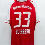 Bayern Munich 2004-05 Guerrero Home Kit (L)