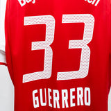 Bayern Munich 2004-05 Guerrero Home Kit (L)