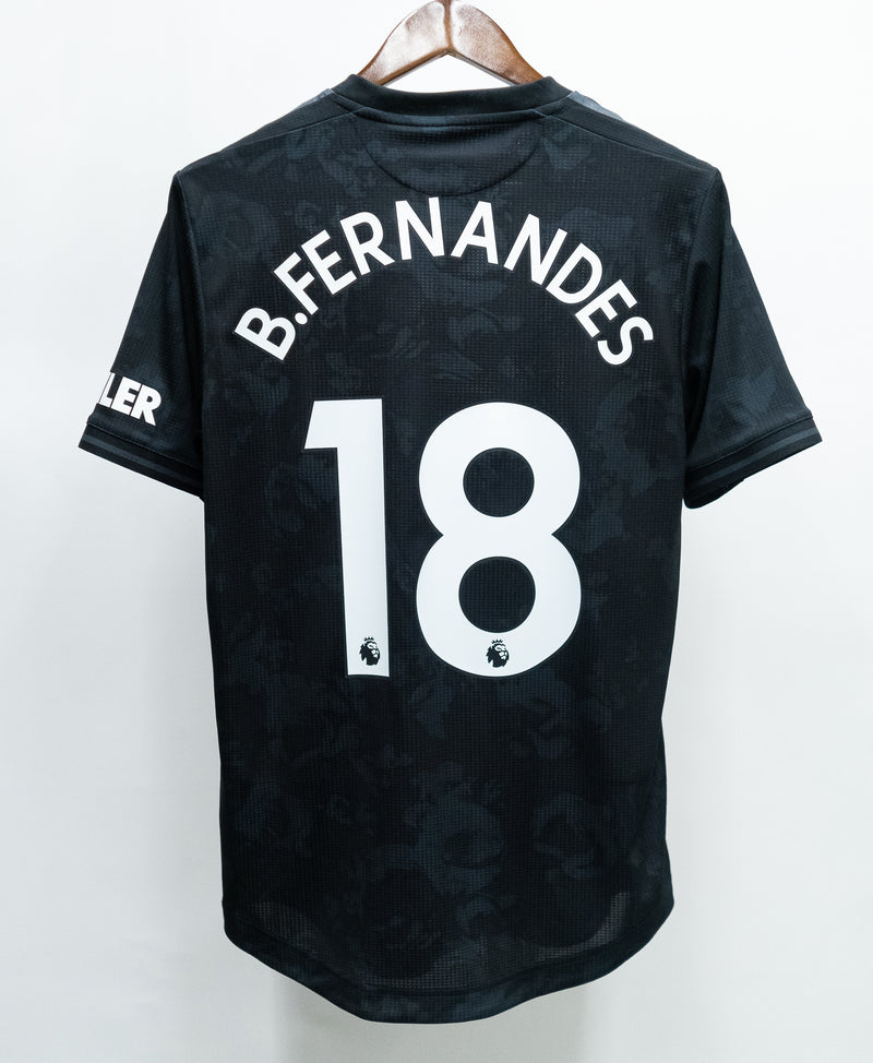 Manchester United 2019-20 B. Fernandes Player Issue Third Kit (M)