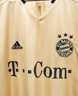 Bayern Munchen 2004-05 Lizarazu Away Kit (XL)