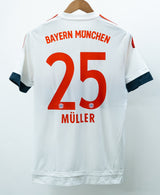 Bayern Munchen 2015-16 Muller Away Kit (M)