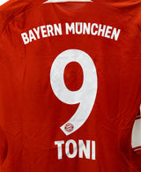 Bayern Munchen 2007-09 Toni Home Kit (M)