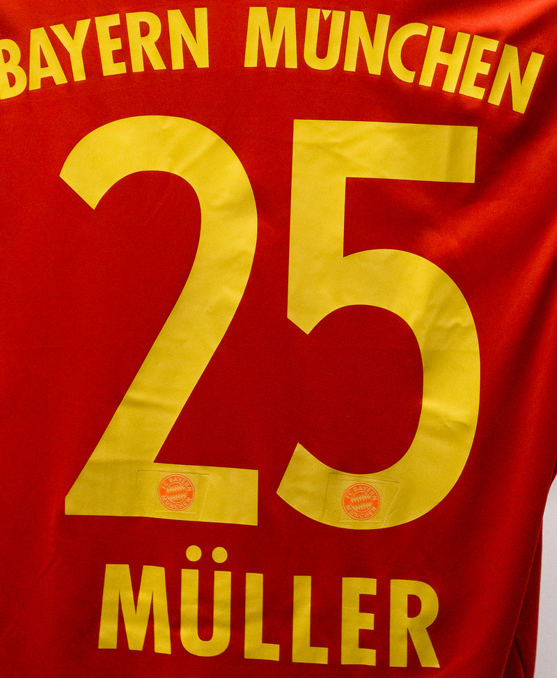 Bayern Munich 2012-13 Muller Home Kit (S)