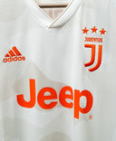 Juventus 2019-20 Ronaldo Away Kit (M)