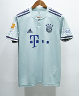 Bayern Munich 2018-19 Gnabry Away Kit (M)