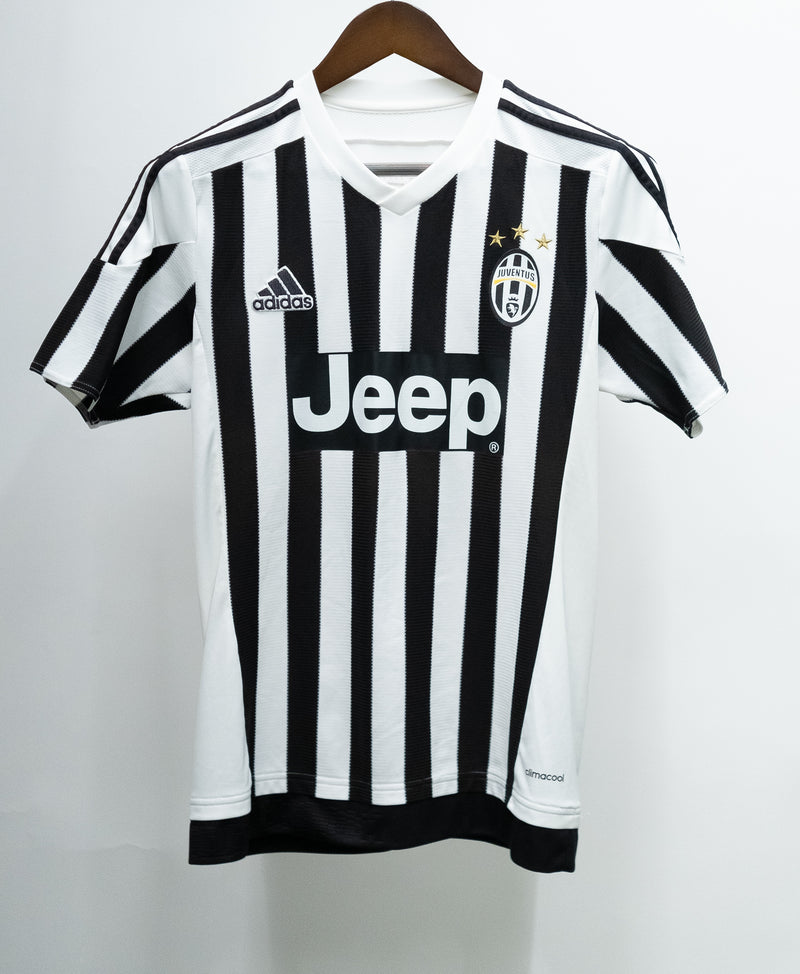 Juventus 2015-16 Dybala Home Kit (S)