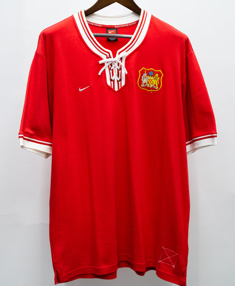 Manchester United 2005 Retro Kit (2XL)