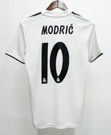 Real Madrid 2018-19 Modric Home Kit (S)