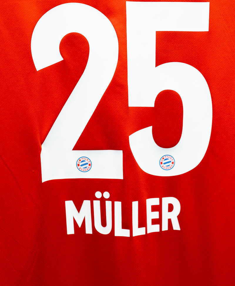 Bayern Munchen 2020-21 Muller Home Kit (L)