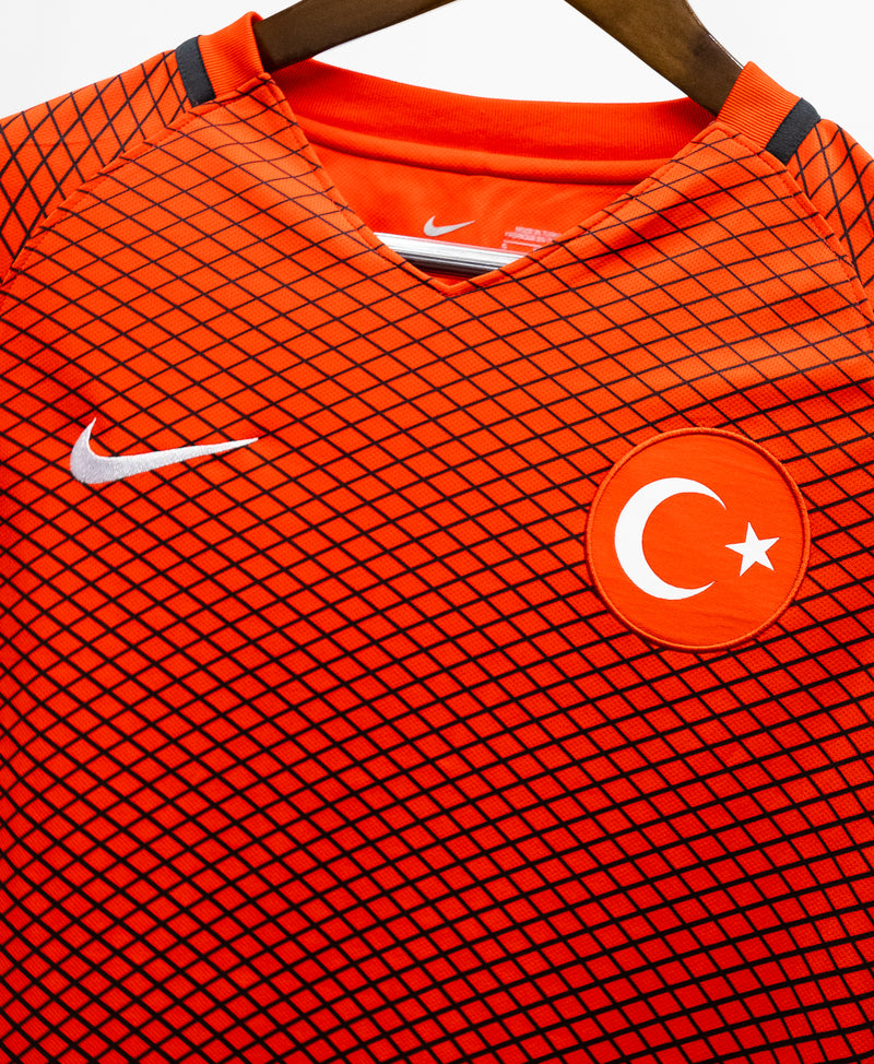 Turkey 2016 Home Kit (S)