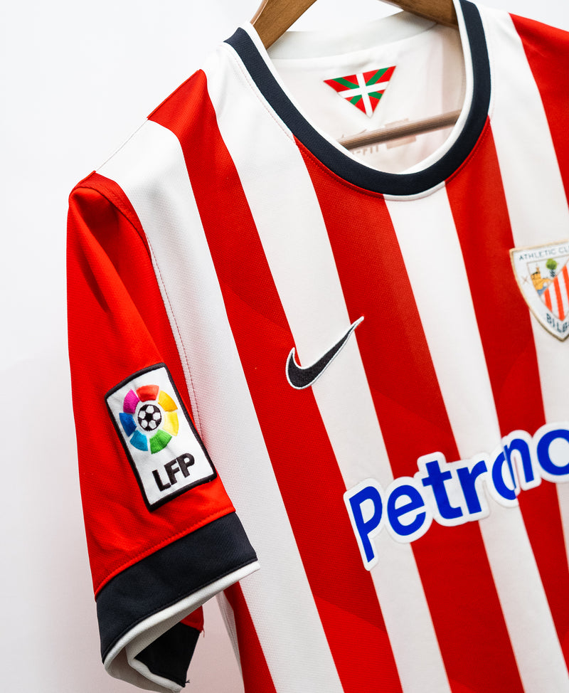 Athletic Club Bilbao 2014-15 Home Kit (L)