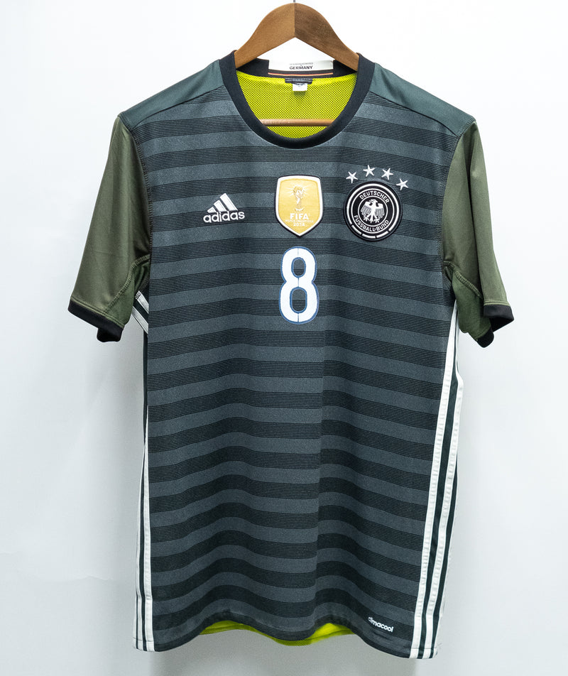 Germany 2016 Ozil Away Kit (XL)