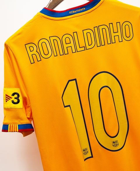 Barcelona 2007-08 Ronaldinho Third Kit (L)