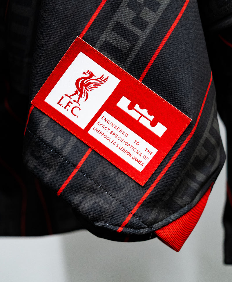 LeBron x Liverpool 2022-23 Collab Kit w/ Tags (L)