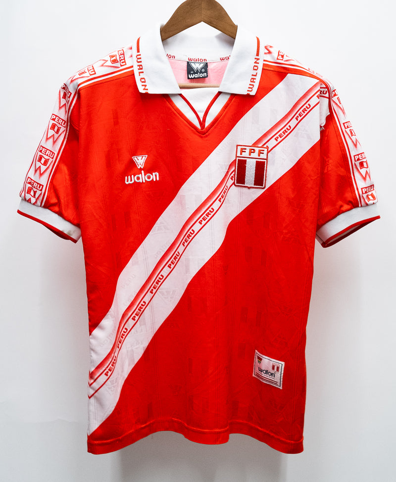 Peru 2000 Away Kit (L)