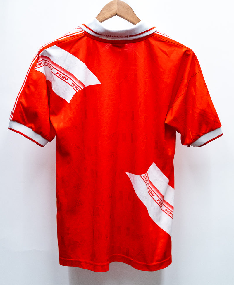 Peru 2000 Away Kit (L)