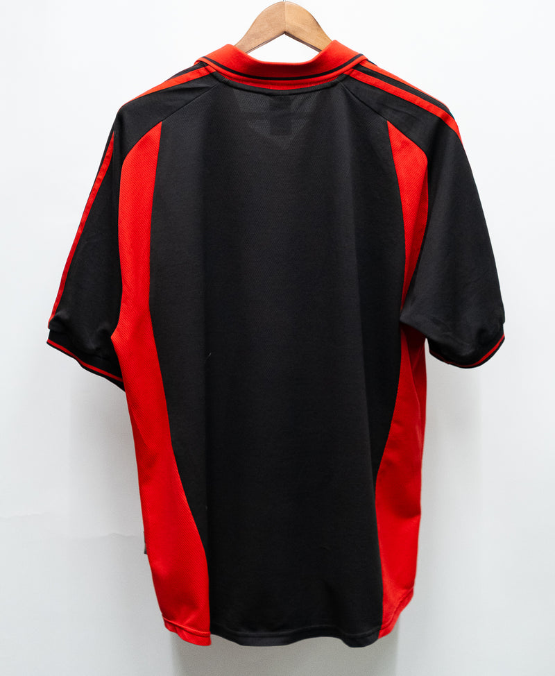 Standard Liege 2000-01 Away Kit (XL)