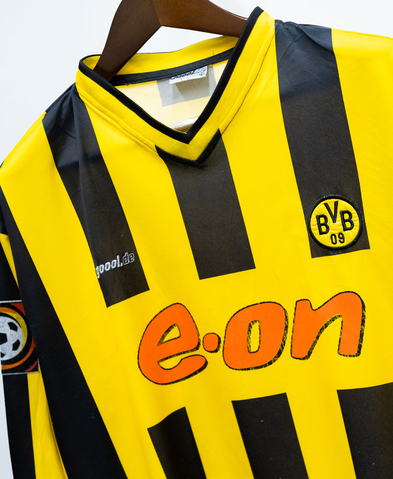 Borussia Dortmund 2001-02 Herrlich Away Kit (L)