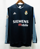 Real Madrid 2003-04 Ronaldo Long Sleeve Away Kit (M)