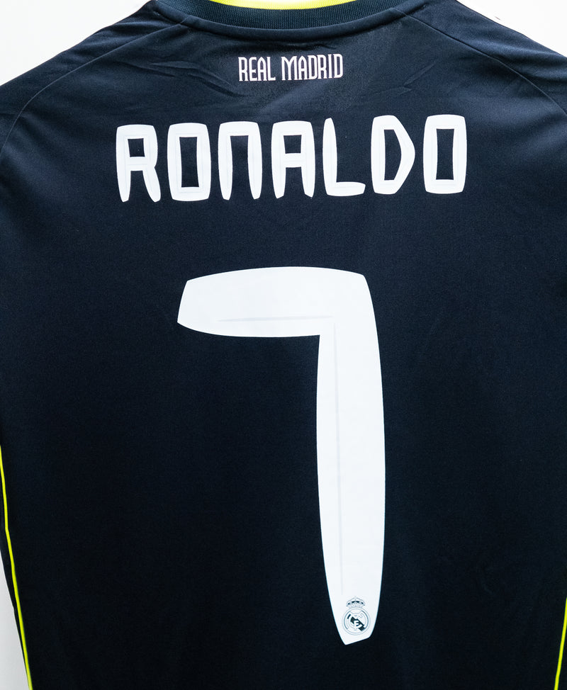 Real Madrid 2010-11 Ronaldo Away Kit (S)