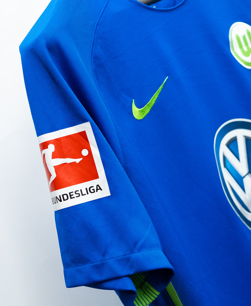 Wolfsburg 2018-19 Verhaegh Third Kit (L)