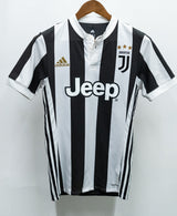 Juventus 2017-18 Higuain Player Issue Home Kit (S)