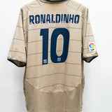 Barcelona 2004-05 Ronaldinho Third Kit (2XL)